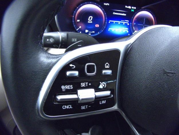 MERCEDES-BENZ Classe C Berline Classe C 300 e 4MATIC Berline Avantgarde Line  Classe C 300 e 4MATIC Berline Avantgarde