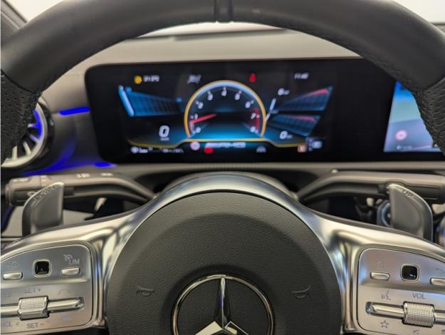 MERCEDES-BENZ Classe A Mercedes-AMG A 35 4MATIC Berline  