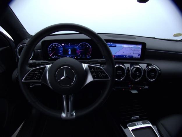 MERCEDES-BENZ Classe A 180 d Progressive Line  