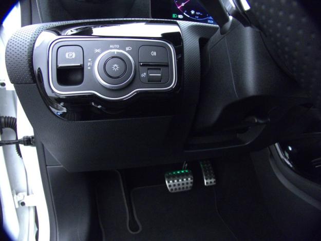 MERCEDES-BENZ Classe A 200 d AMG Line  