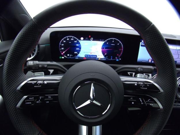 MERCEDES-BENZ Classe A 200 d AMG Line  