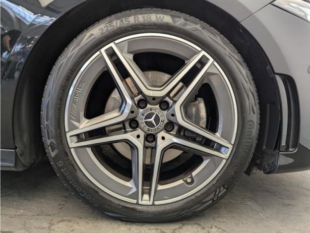 MERCEDES-BENZ Classe A 180 d AMG Line  Classe A 180 d AMG Line