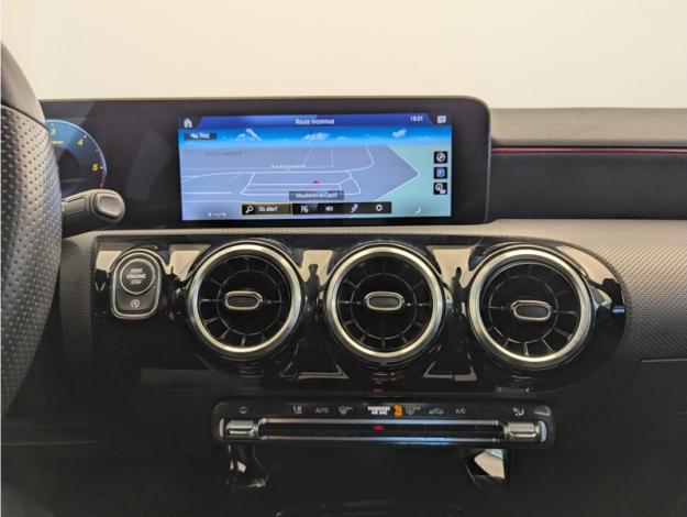 MERCEDES-BENZ Classe A 180 d AMG Line  Classe A 180 d AMG Line