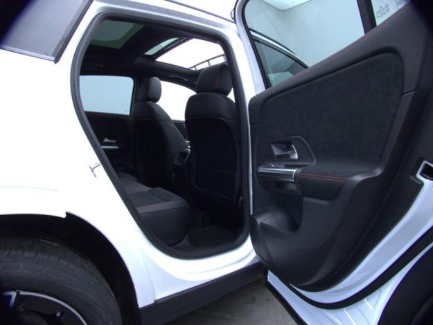 MERCEDES-BENZ GLA 250 e Hybrid EQ AMG Line  GLA 250 e Hybrid EQ AMG Line