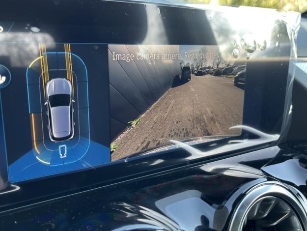 MERCEDES-BENZ GLA 200 d AMG Line  GLA 200 d AMG Line