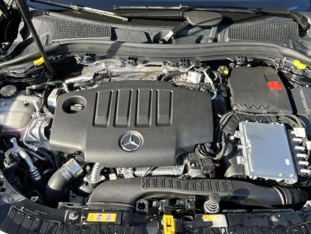 MERCEDES-BENZ GLA 200 d AMG Line  GLA 200 d AMG Line