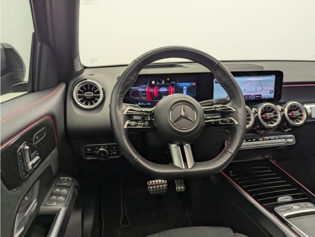 MERCEDES-BENZ GLB 200 d AMG Line  