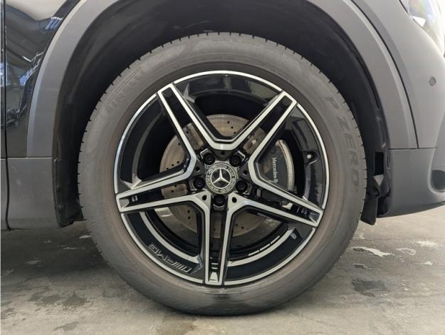 MERCEDES-BENZ GLB 200 d AMG Line  