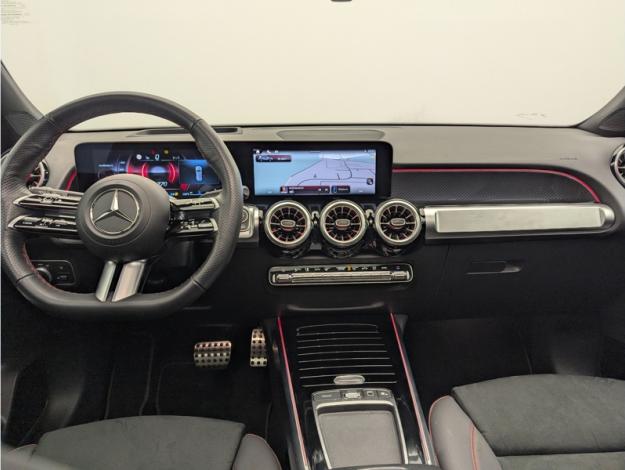 MERCEDES-BENZ GLB 200 d AMG Line  