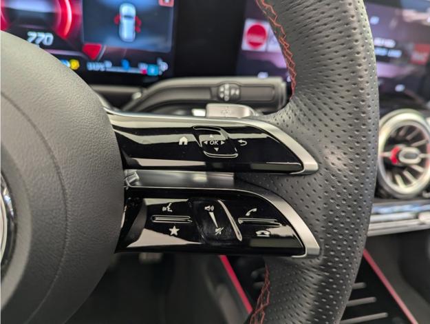 MERCEDES-BENZ GLB 200 d AMG Line  