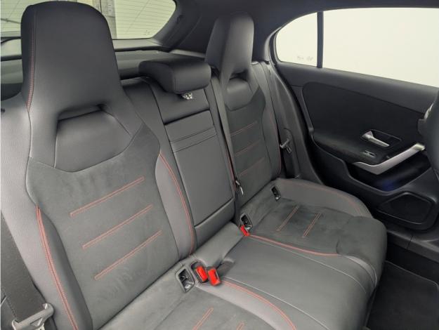 MERCEDES-BENZ Classe A 200 d AMG Line  