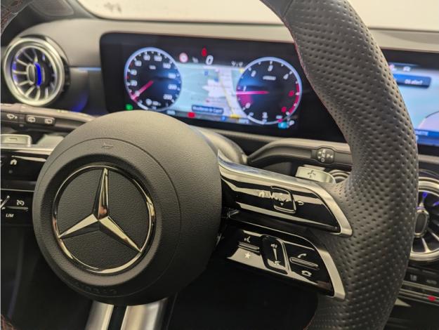 MERCEDES-BENZ Classe A 200 d AMG Line  