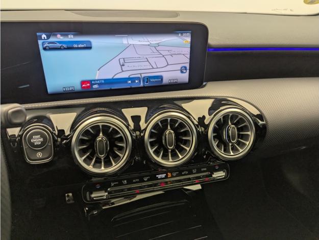 MERCEDES-BENZ Classe A 200 d AMG Line  