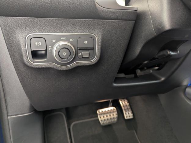 MERCEDES-BENZ GLB 200 d AMG Line  GLB 200 d AMG Line