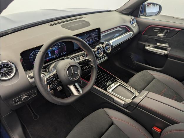 MERCEDES-BENZ GLB 200 d AMG Line  GLB 200 d AMG Line