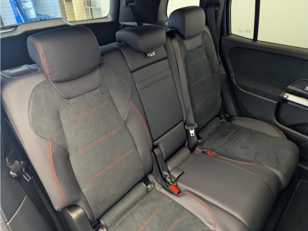 MERCEDES-BENZ GLB 200 d AMG Line  GLB 200 d AMG Line