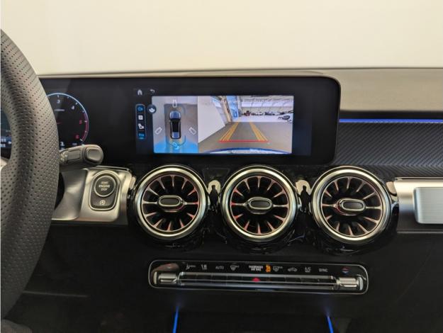 MERCEDES-BENZ GLB 200 d AMG Line  GLB 200 d AMG Line