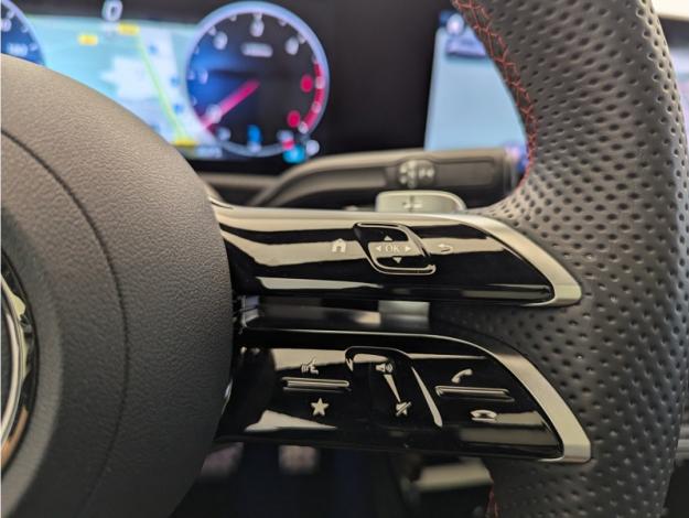 MERCEDES-BENZ Classe A 180 d AMG Line  