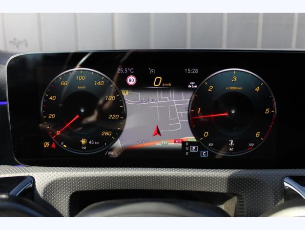 MERCEDES-BENZ Classe A 200 d AMG Line  