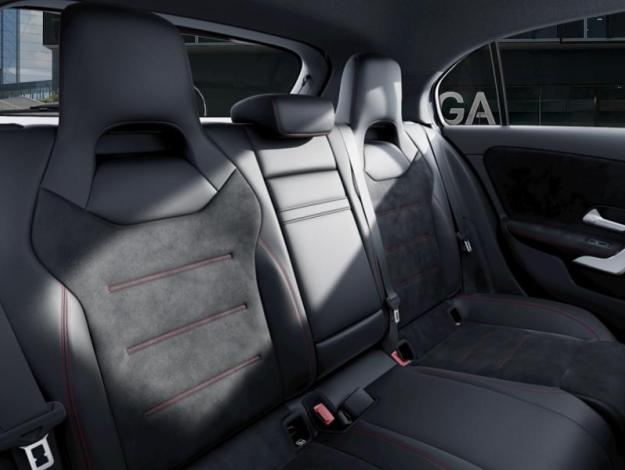 MERCEDES-BENZ Classe A 180 AMG Line  Classe A 180 AMG Line