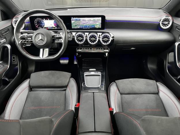 MERCEDES-BENZ CLA Coupé CLA 180 d Coupé AMG Line  