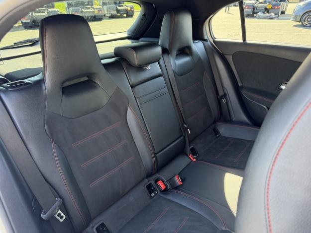 MERCEDES-BENZ Classe A 200 d AMG Line  