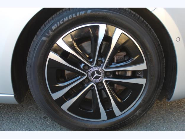 MERCEDES-BENZ Classe A 180 d Berline Business Line  Classe A 180 d Berline Business Line