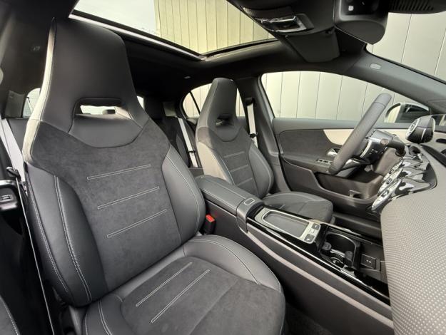 MERCEDES-BENZ Classe A 180 AMG Exclusive Design  Classe A 180 d AMG Exclusive Design