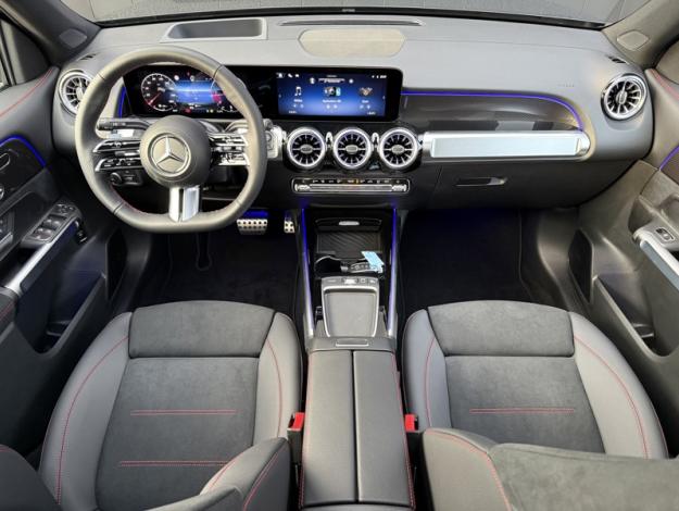 MERCEDES-BENZ GLB 200 d AMG Line  GLB 200 d AMG Line