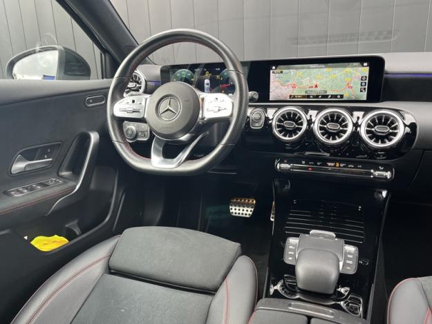 MERCEDES-BENZ Classe A 180 AMG Line  Classe A 180 AMG Line