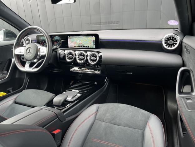 MERCEDES-BENZ Classe A 180 AMG Line  Classe A 180 AMG Line