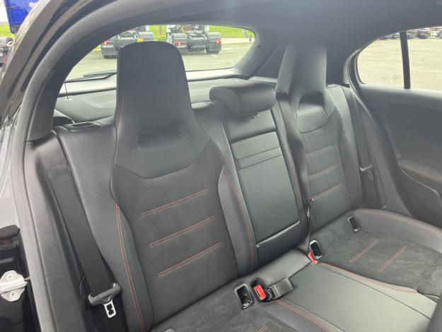 MERCEDES-BENZ Classe A 180 AMG Line  Classe A 180 AMG Line