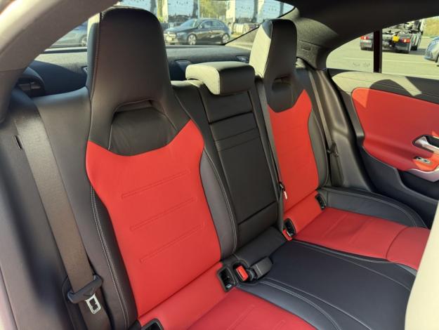 MERCEDES-BENZ CLA Coupé CLA 220 d Coupé AMG Line  