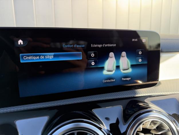 MERCEDES-BENZ CLA Coupé CLA 220 d Coupé AMG Line  