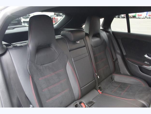 MERCEDES-BENZ CLA Shooting Brake CLA 200 d Shooting Brake AMG Line  