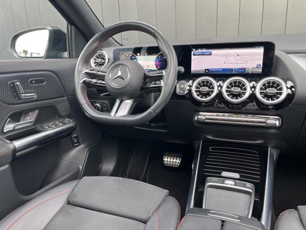 MERCEDES-BENZ GLA 220 d 4MATIC AMG Line  