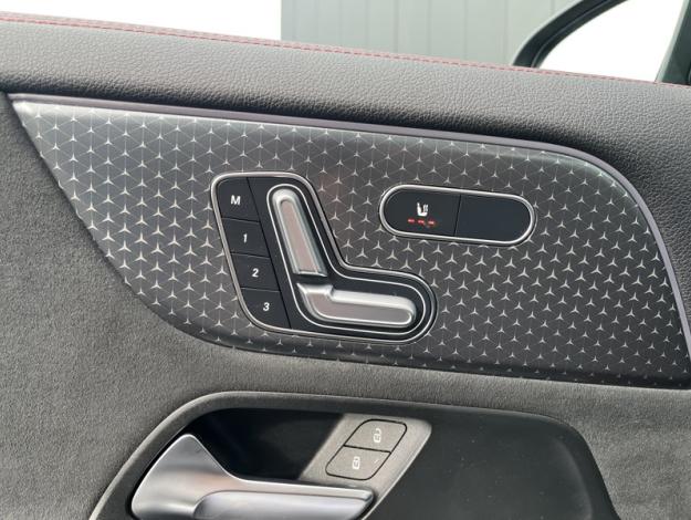 MERCEDES-BENZ GLA 220 d 4MATIC AMG Line  