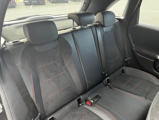 MERCEDES-BENZ Classe B 200 d AMG Line  