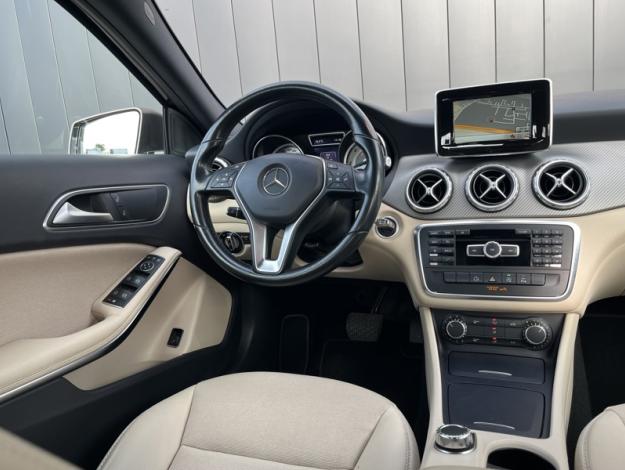 MERCEDES-BENZ GLA 180 d  Classe GLA/ X156 180 D INSPIRATION
