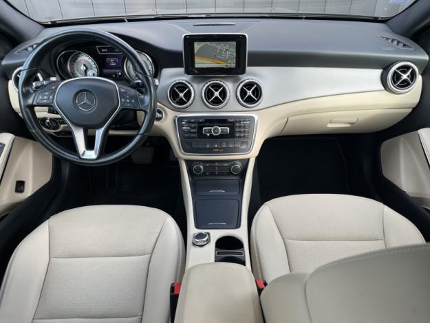 MERCEDES-BENZ GLA 180 d  Classe GLA/ X156 180 D INSPIRATION