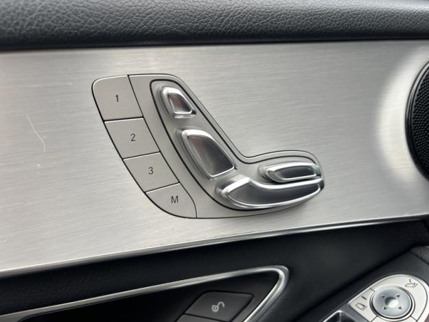 MERCEDES-BENZ GLC SUV GLC 220 d 4MATIC SUV Night Edition  