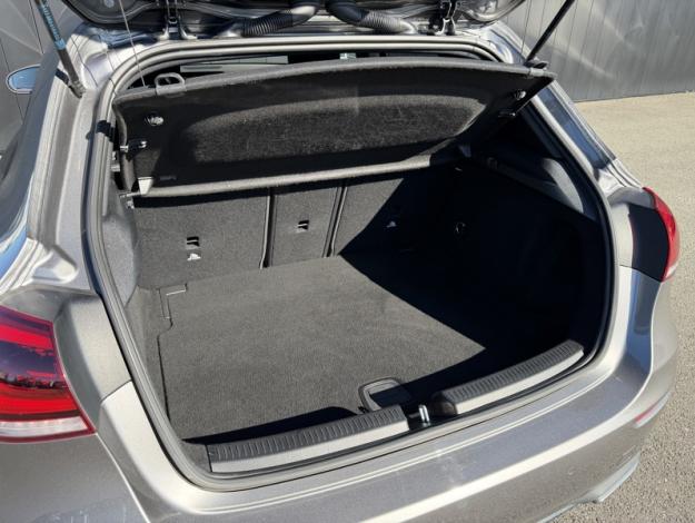 MERCEDES-BENZ Classe A A 180 Compacte  