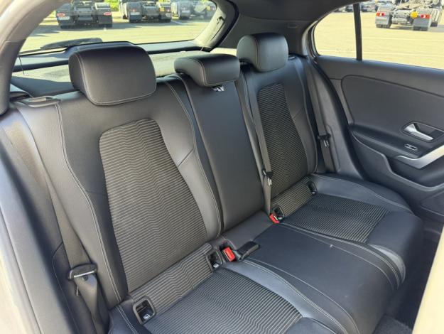 MERCEDES-BENZ Classe A A 180 Compacte  