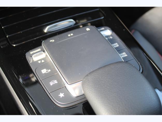 MERCEDES-BENZ CLA Coupé CLA 200 d Coupé AMG Line  CLA 200 d CoupÚ AMG Line