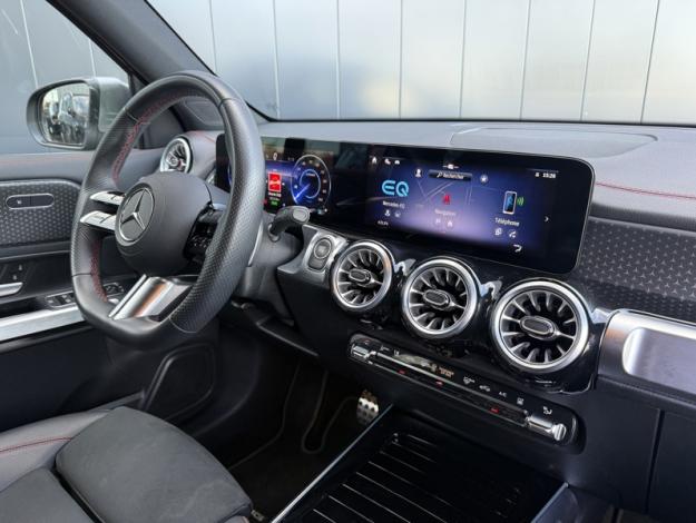 MERCEDES-BENZ EQB 250+ AMG Line  