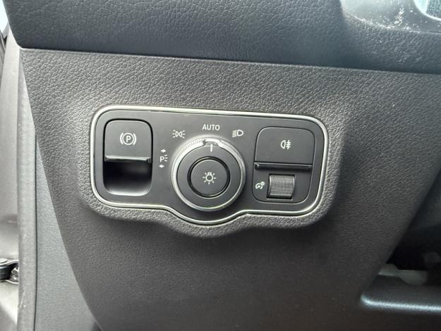 MERCEDES-BENZ EQB 250+ AMG Line  