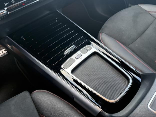 MERCEDES-BENZ EQB 250+ AMG Line  