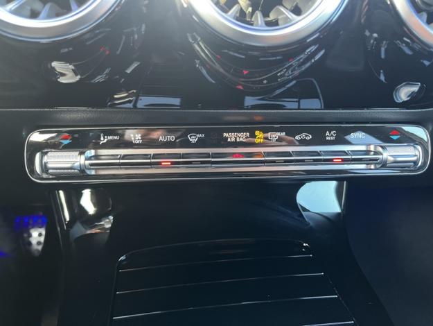 MERCEDES-BENZ Classe A 180 d AMG Line  