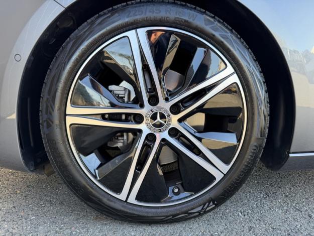 MERCEDES-BENZ Classe A 180 d Progressive Line  