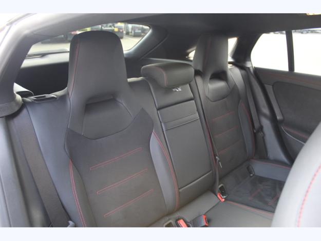 MERCEDES-BENZ CLA Shooting Brake CLA 250 e Hybrid EQ Shooting Brake AMG Line  